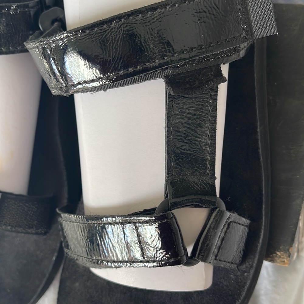 Teva Sandals Very Soft And Confortable - image 4